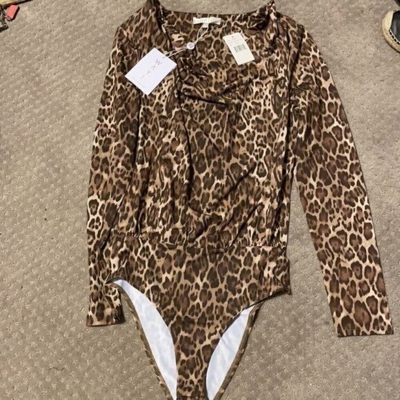 NWT WAYF Bodysuit Solano Ruched Cowl Neck Leopard Animal Print Size XS - Picture 6 of 9